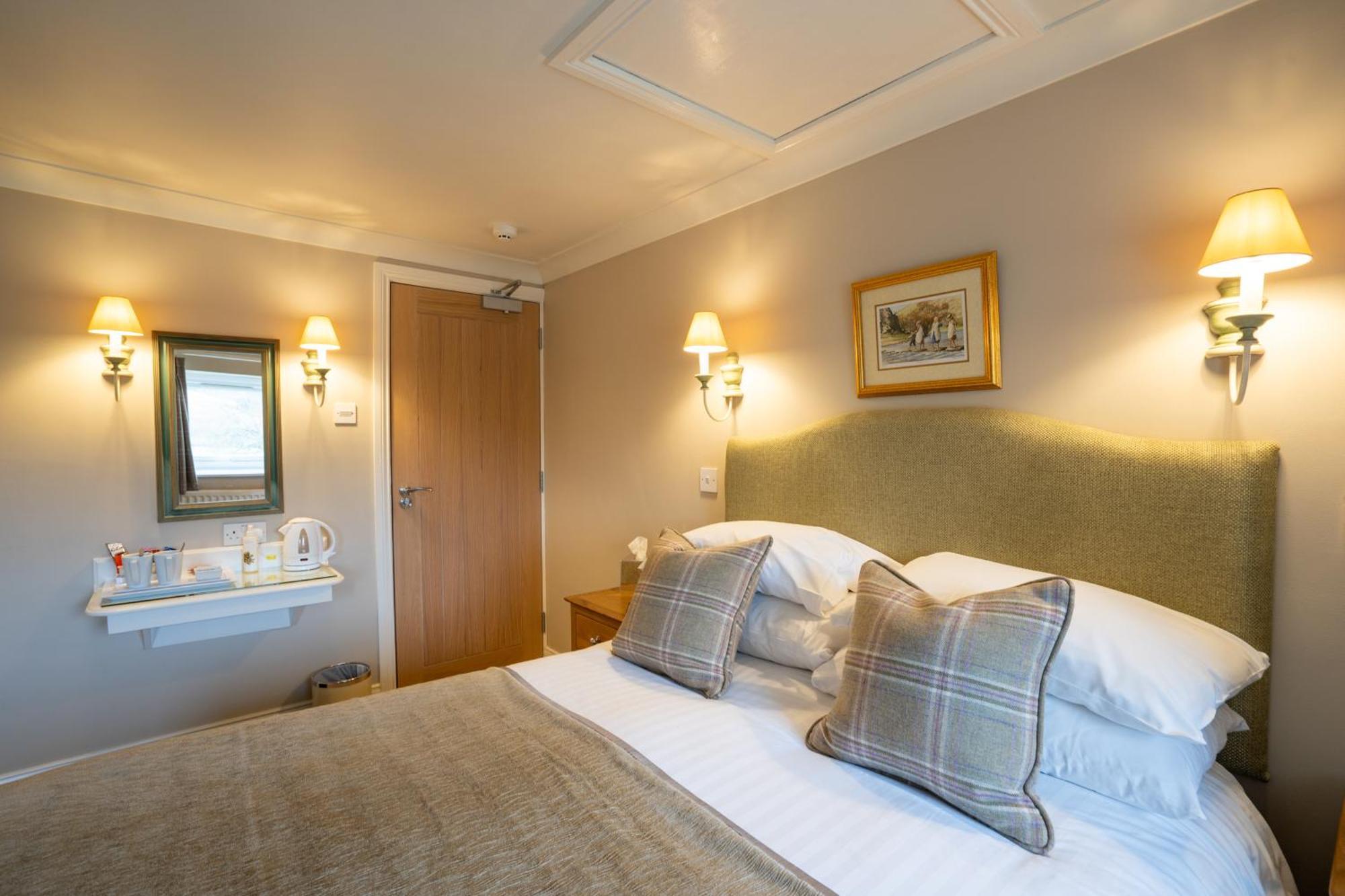The Pheasant Inn Falstone Esterno foto