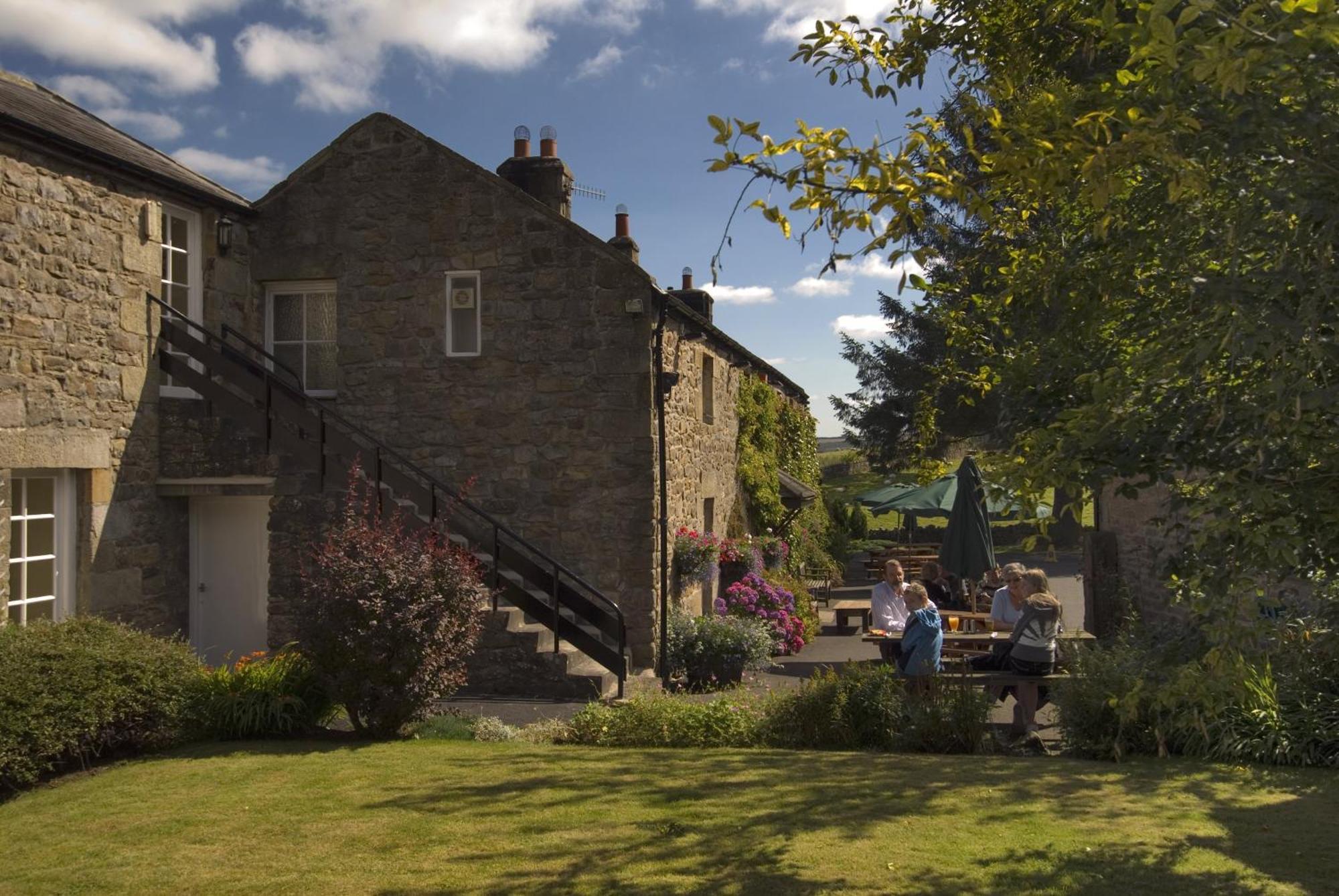 The Pheasant Inn Falstone Esterno foto